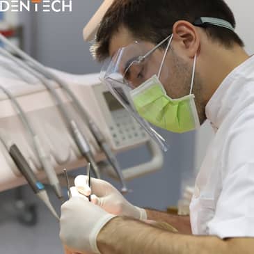 Slider image (5) Dentech Dental Centar